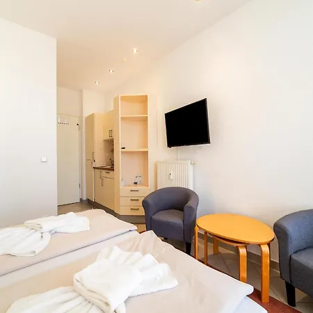 Apartment Elegant Eingerichtete Granzow